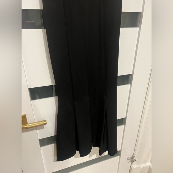 Cinq a Sept nixie bodycon black midi dress in size 2 - Picture 6 of 8